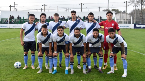 El equipo titular de Brown en Mar del Plata. Foto: Prensa Kimberley.