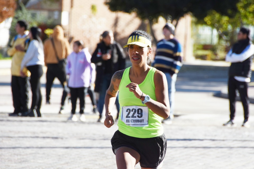 Jessica Osorio, segunda en los 10K femenino (Foto Norman Evans/Jornada Medios).
