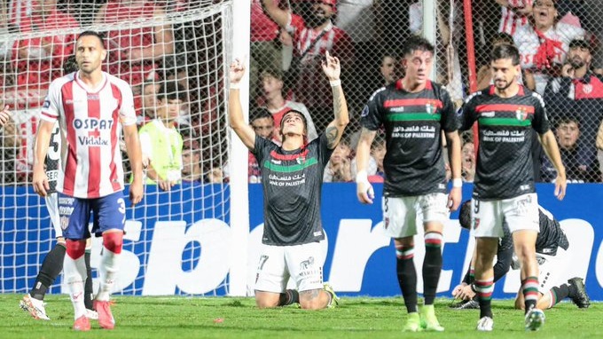 El Tatengue cayó 2-1 con Palestino y sumó su tercera derrota al hilo en la Copa Sudamericana.
