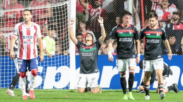 El Tatengue cayó 2-1 con Palestino y sumó su tercera derrota al hilo en la Copa Sudamericana.