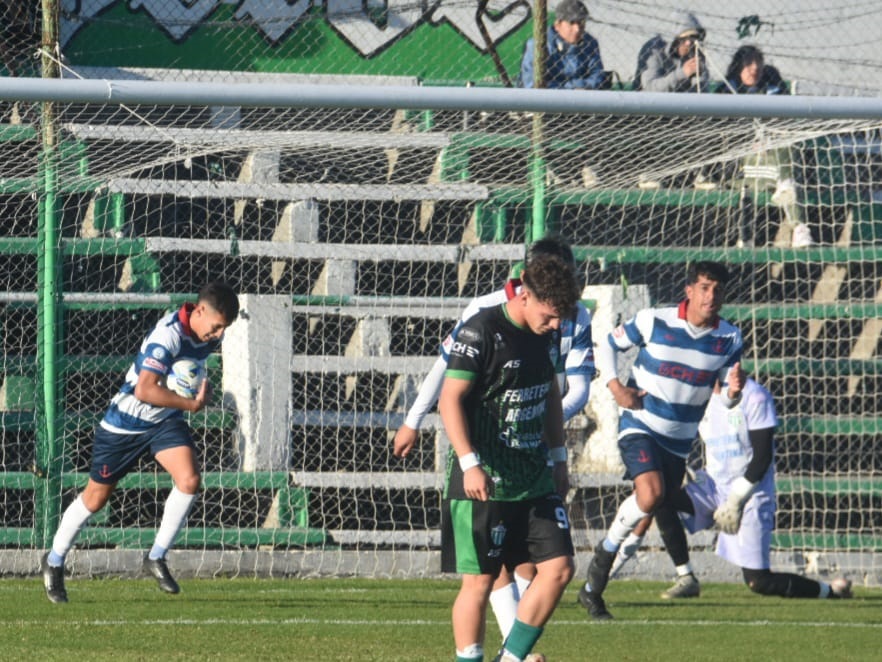 Descuento de Brown. (Foto: Sergio Esparza/Jornada).