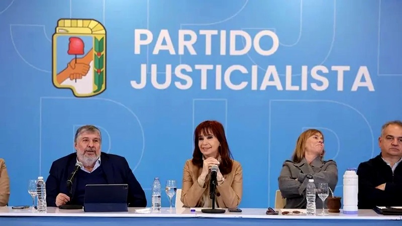 José Mayans y Cristina Kirchner. Habrá acto del PJ.