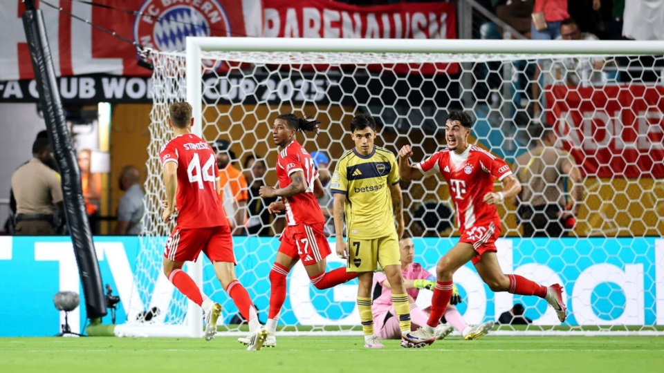 Minuto fatídico el 84. Olisse marcó para el triunfo de Bayern Munich. Otamendi para Benfica en la 1° fecha.