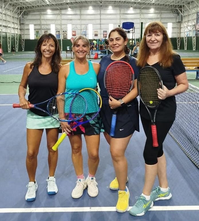 Algunas de las habituales jugadoras de 3º Damas que serán protagonistas del torneo Invierno de dobles.