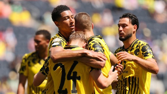 Borussia Dortmund enfrentará en la siguiente etapa al segundo de la zona E (River, Inter o Monterrey).
