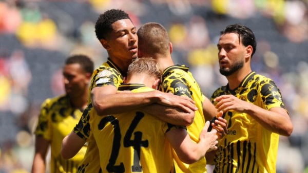 Borussia Dortmund enfrentará en la siguiente etapa al segundo de la zona E (River, Inter o Monterrey).
