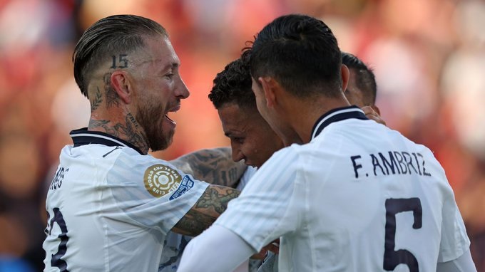 En una ráfaga, Monterrey pasó a golear y consigue el boleto a 8vos. de final.