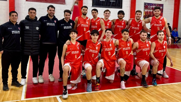 El plantel de Huracán que se instaló en la final del Apertura. (Foto: Daniel Feldman/Jornada).