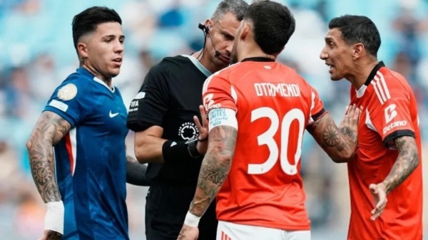 Duelo de campeones del mundo: Enzo en Chelsea; Otaamendi y Di María en Benfica.