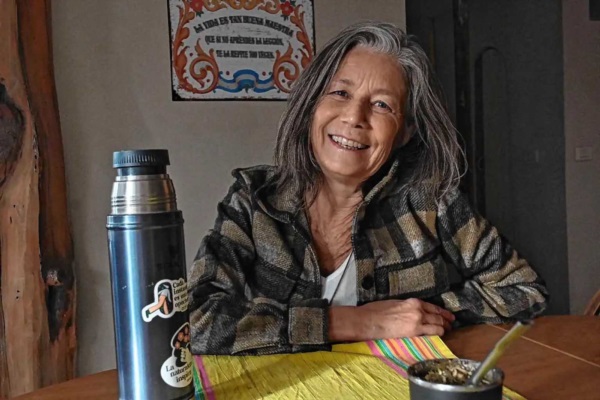 Analía Galli, de 60 años, sufre poliquistosis renal desde los 15. Hoy tiene un horizonte de esperanza. Foto: Alfredo Leiva