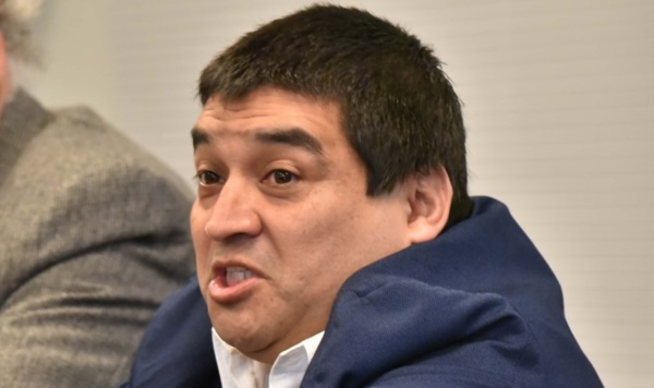 "Chito" Alarcón tiene ocupantes para su excasa.