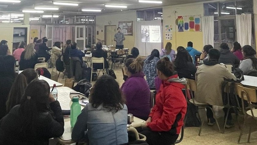 Las capacitaciones están destinadas a docentes de Educación Especial y familias de toda la provincia.