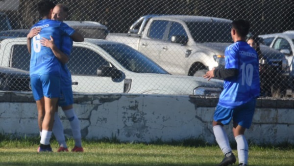 El festejo del gol de CEC. Foto: Sergio Esparza.