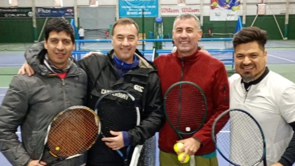 Amancio/Perez y Oller/Benítez, protagonistas de uno de los atractivos partidos de 3° Caballeros.