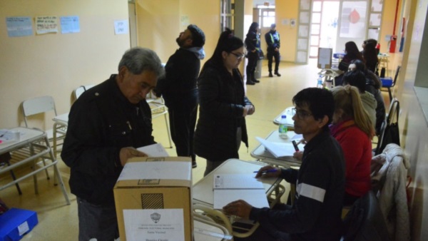 Vecinos de Trelew de 12 barrios volverán a votar a presidentes de Juntas Vecinales.