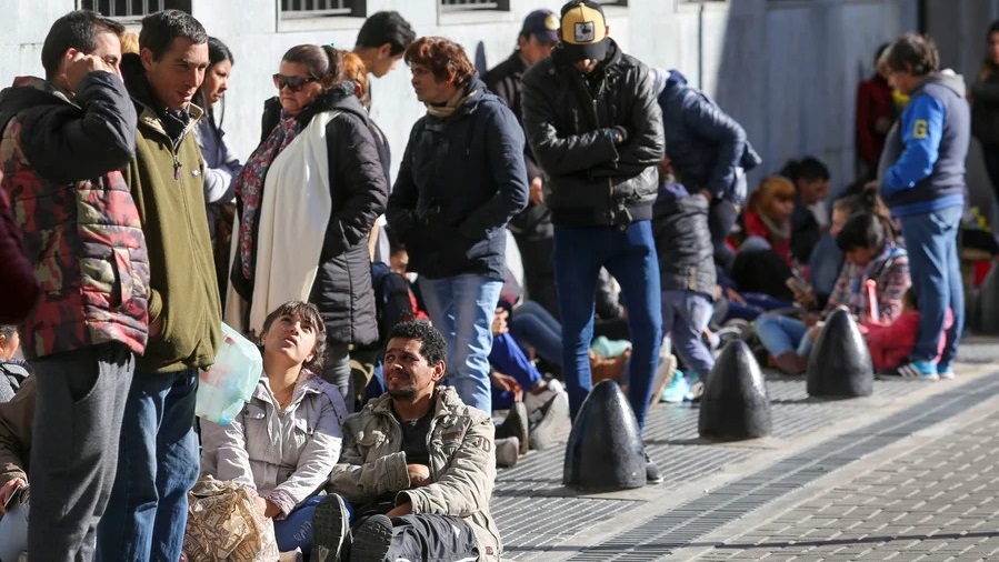 En el Gran Buenos Aires hay 613.000 personas desocupadas.