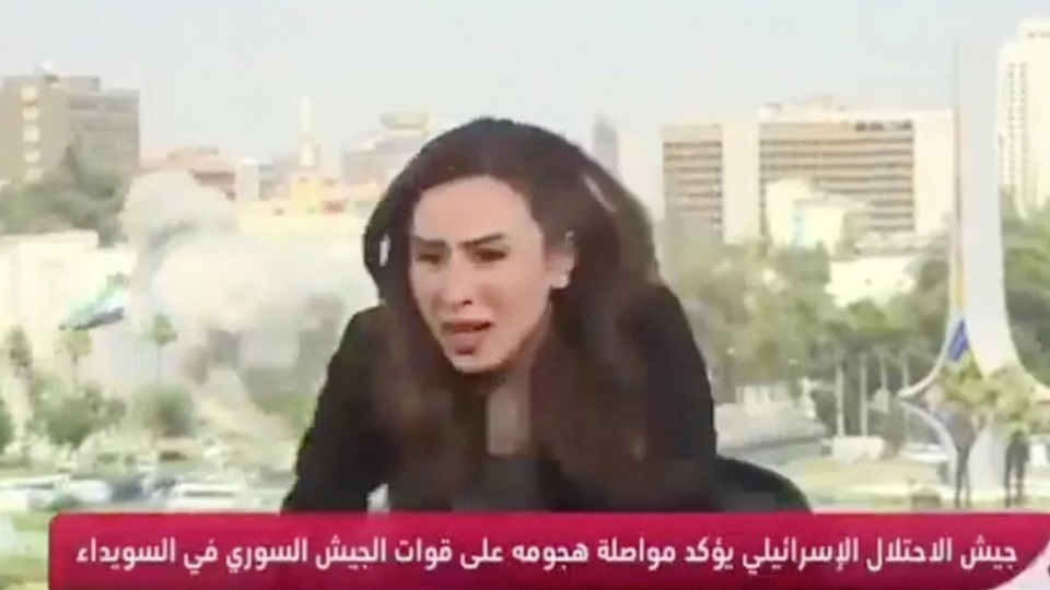 La TV siria mostró el ataque en vivo. Fotografía: Agencia Noticias Argentinas/X/N12News.
