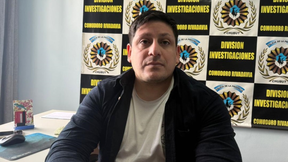 Comisario Javier Orellana, segundo jefe de la Brigada de Investigaciones.