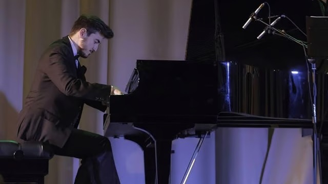 Juan Ignacio Ufor. Pianista.