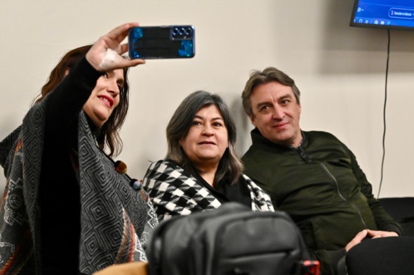 Desde la izquierda, los querellantes González, Barrionuevo y López.