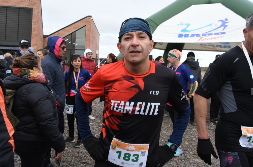 El trelewense Néstor "Tati" Reales, ganador en 10k (Norman Evans/Jornada Medios).