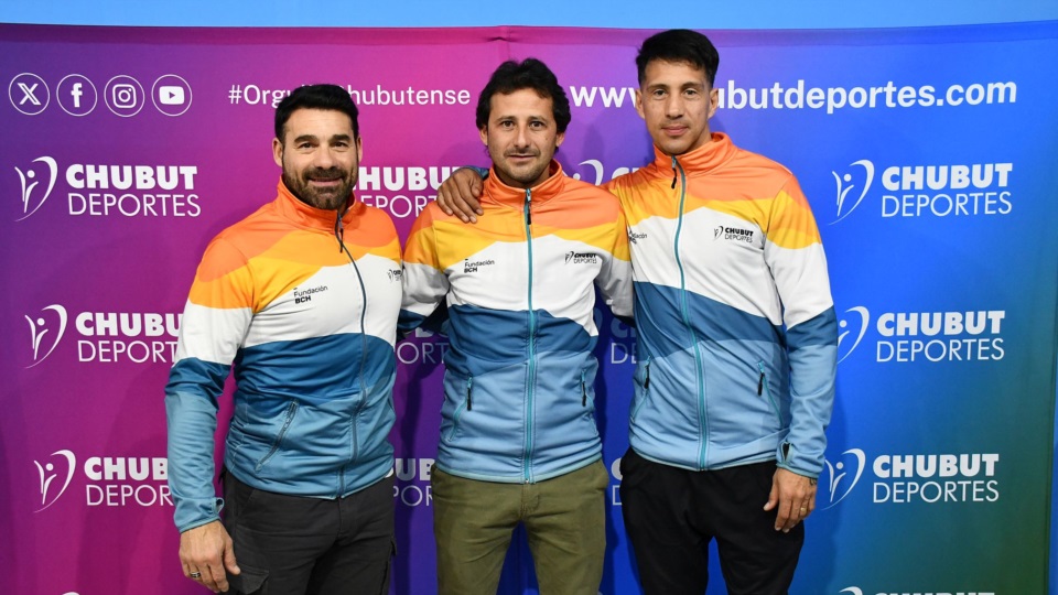 Gustavo Depardo, PF; Gabriel “Chaca” Conde, DT; y Mauro Villegas, asistente.