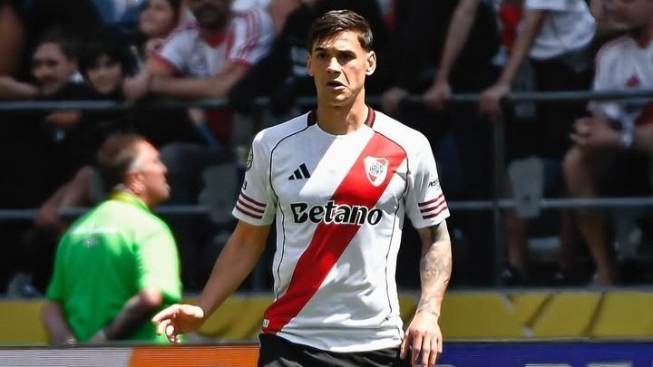 Martínez Quarta será suplantando por Germán Pezzella.