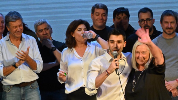 Ignacio Torres y la senadora Edith Terenzi.