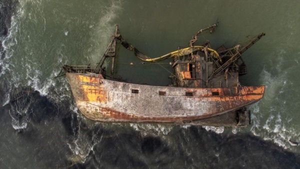 Hace nueve años que el barco se encuentra abandonado.