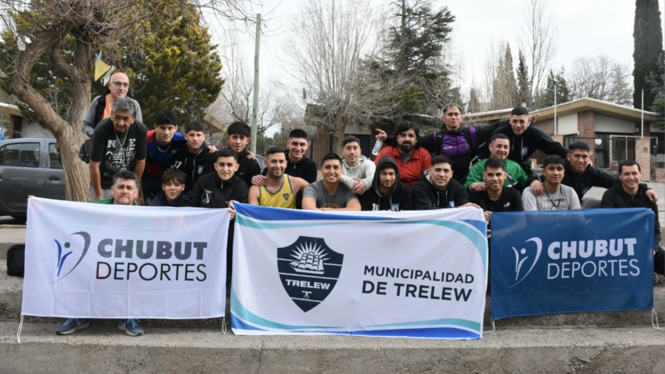 La delegación de Trelew antes de viajar al Argentino de Rosario (Foto Sergio Esparza/Jornada Medios).