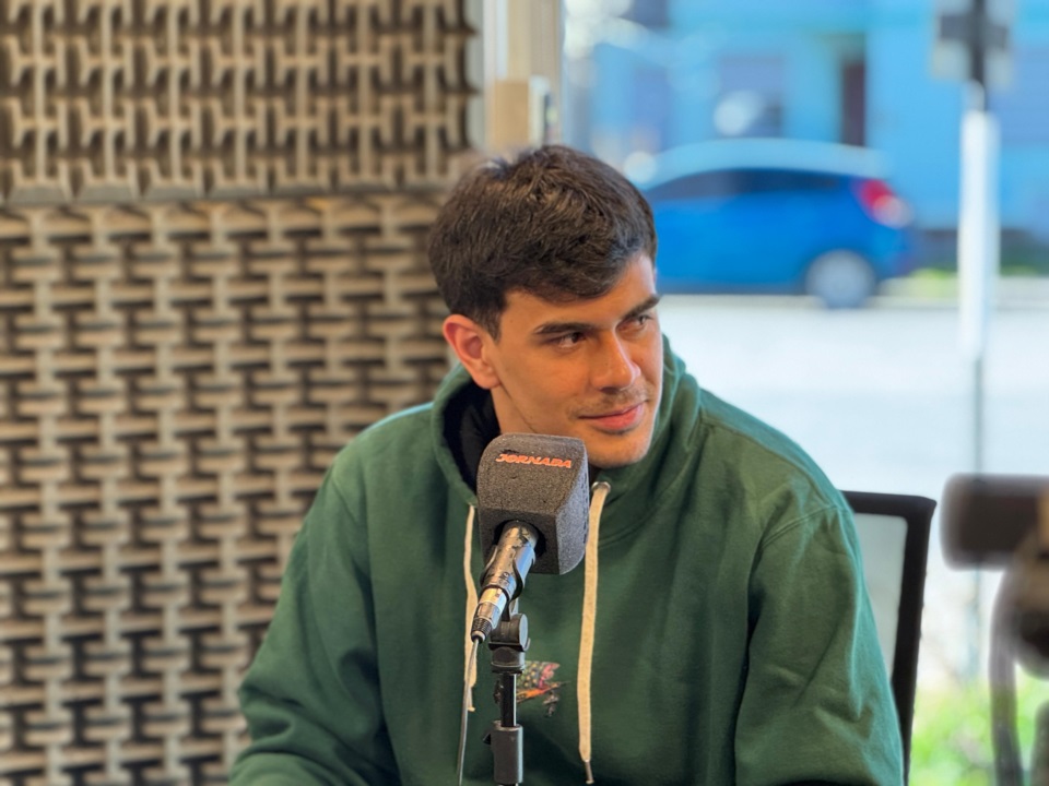 Hernán Caballero, el escolta misionero que se sumó este miércoles a Huracán.