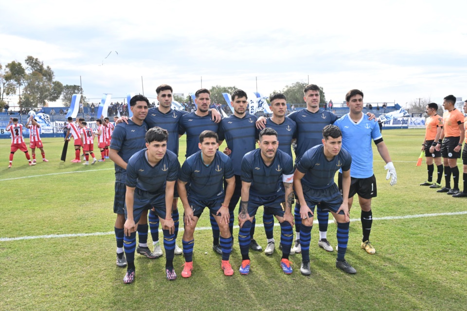 Los once de Brown para enfrentar a San Martín. Foto: Daniel Feldman/Jornada Medios.