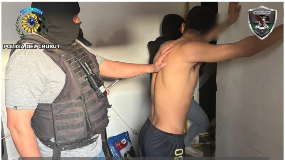 En el allanamiento se demoró a un individuo.
