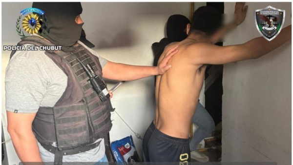 En el allanamiento se demoró a un individuo.
