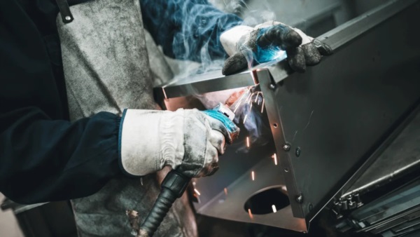 El uso de la capacidad instalada en el sector sigue en caída constante: es del 45,2%.