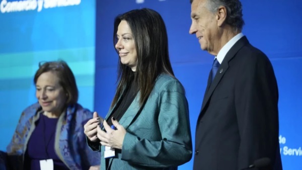 Pettovello en el Councils de las Américas, un ámbito amigo, donde se puede decir cualquier cosa.