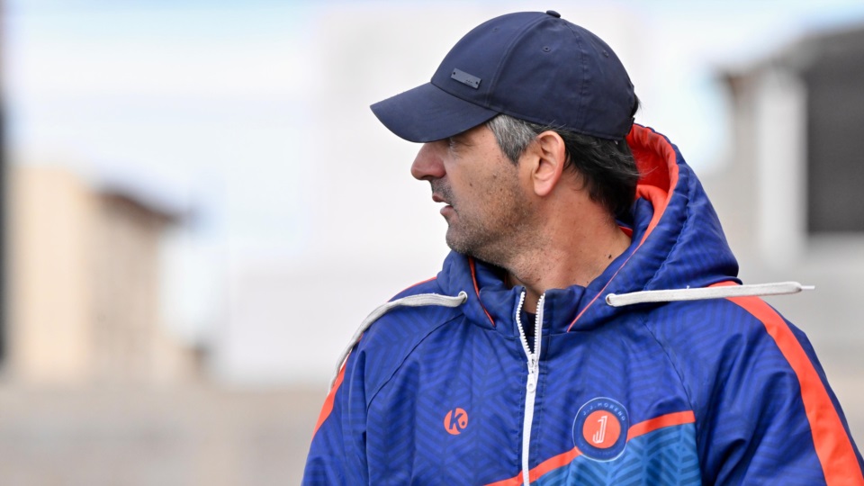 Gustavo Caamaño. el entrenador del Naranja. Foto: Daniel Feldman/Jornada Medios.