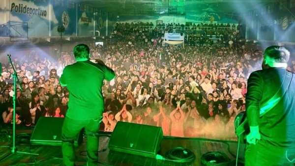 El gran cierre estuvo a cargo de la Banda 2001.