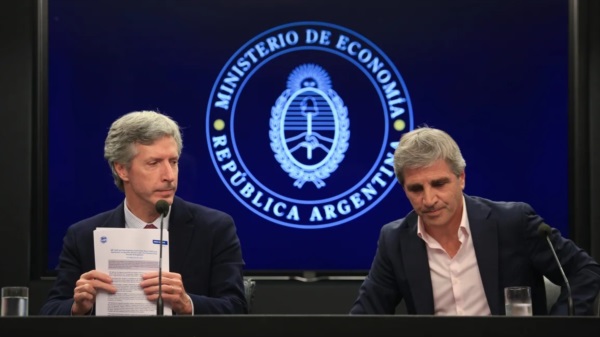 El Ministro y el titular del BCRA, su ¿ex? socio Santiago Bausili.