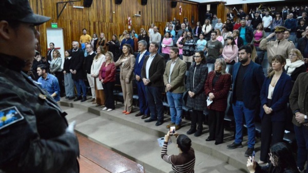 La ceremonia se desarrolló en el Cetro Cultural "José Hernández".