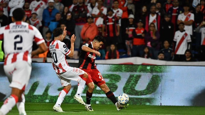 Tras igualar 0 a 0, River accedió a una nueva fase por penales.
