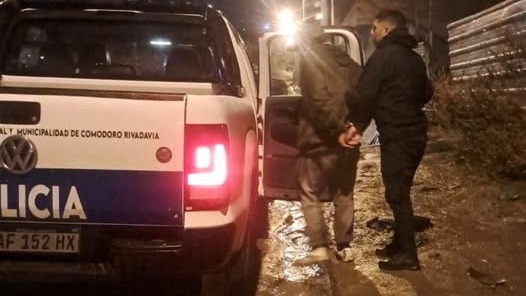 El sujeto fue denunciado por su expareja.