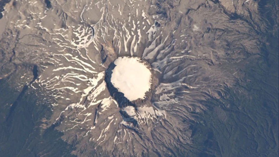 El complejo Puyehue-Cordón Caulle,  ubicado en territorio chileno.
