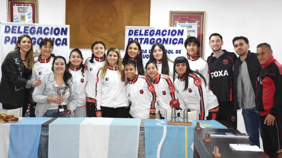 Las Rojinegras se miden ante Confluencia de Neuquén este fin de semana. Foto: Sergio Esparza.
