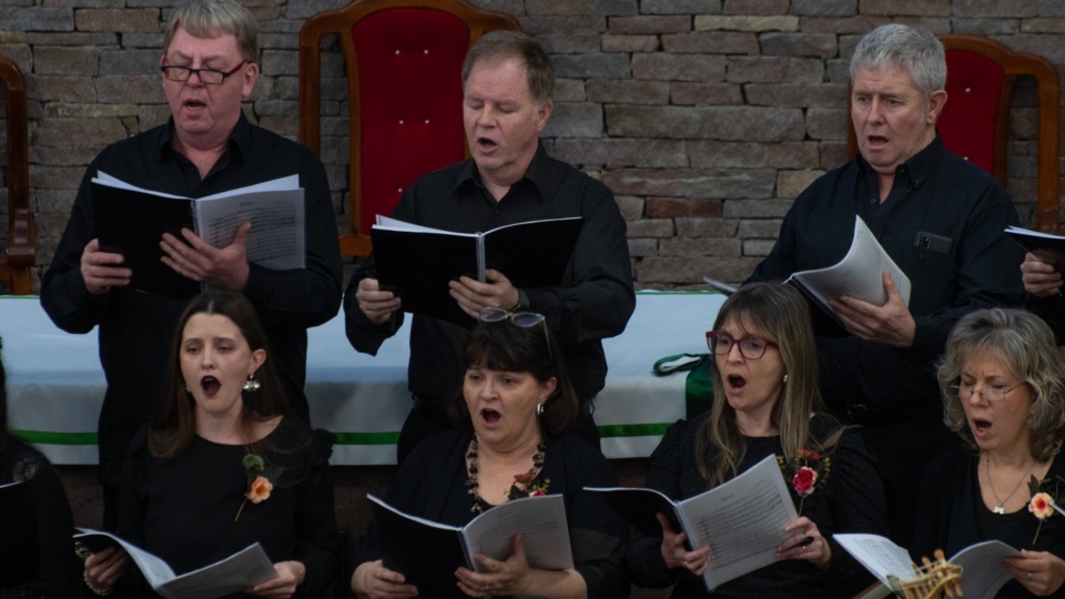 Coreutas interpretando “Gloria” en re mayor, de Antonio Vivaldi.