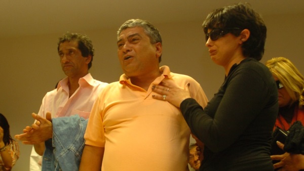 Miguel Bernacchia, padre de uno de los ocho alumnos que murieron en 2002, durante el juicio  en 2006. (FOTO: Daniel Feldman).