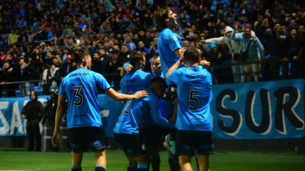 Belgrano fue una fiesta ante un Newell's al que no le salió nada
