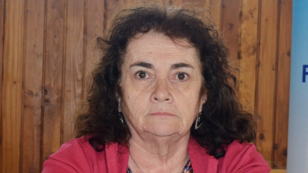 Lilia Kinsella, dueña del complejo de cabañas en Villa Ayelén.