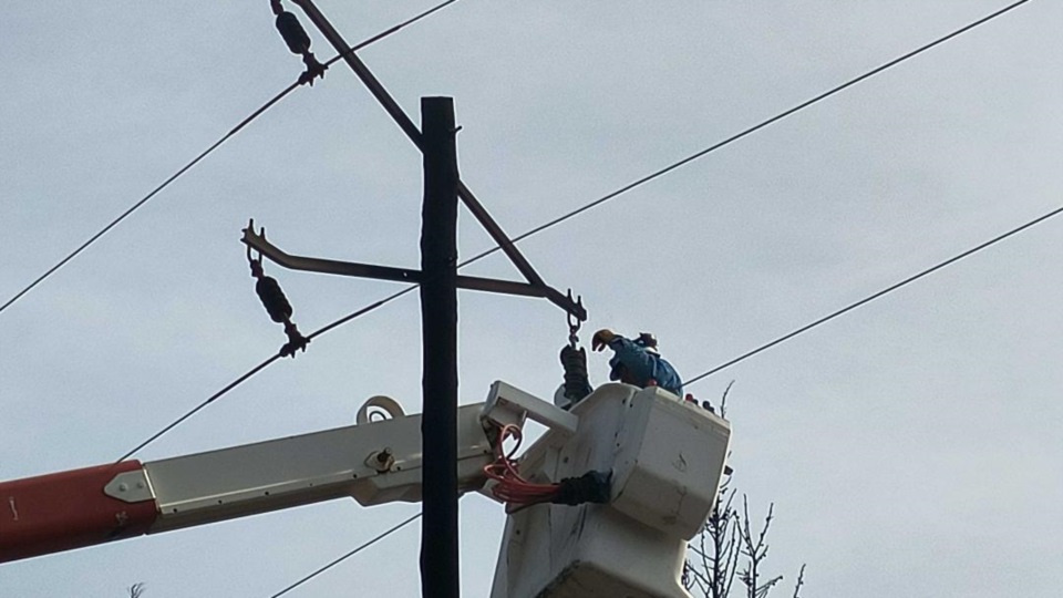 En pocas horas el servicio de energía fue restablecido.