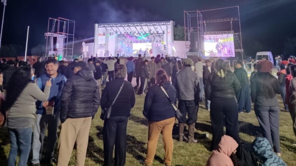 El escenario mayor en el festival.
